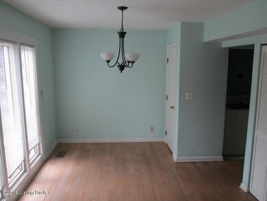 2993 Six Mile Ln, Louisville, KY 40220 - photo 4