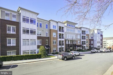 Enclave unit 302, Fairfax, VA 22031 - photo 6