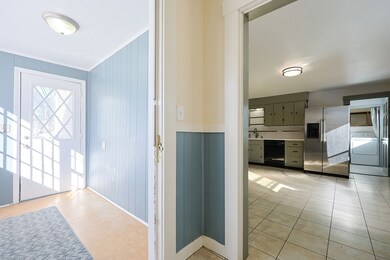 30 Lawrence St, Milford, MA 01757 - photo 3