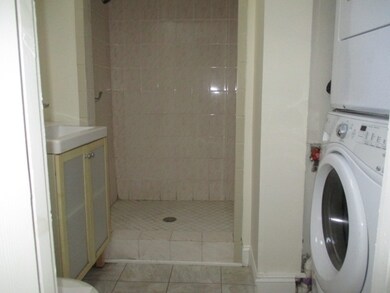 114 W Shore Ave, Manchester, NH 03109 - photo 7