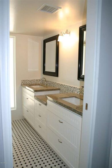 22nd Place Hall Bath 1