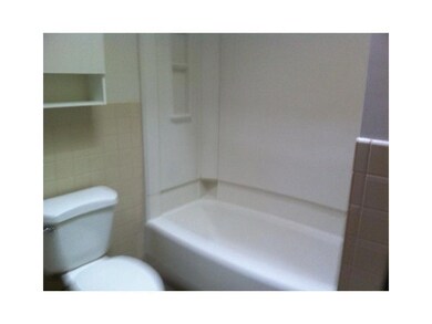 4 Lewis St unit E, Greenwich, CT 06830 - photo 4