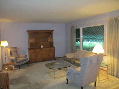 1011 E Illinois St, Wheaton, IL 60187 - photo 4