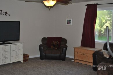 1405 S Benewah St, Nampa, ID 83686 - photo 7