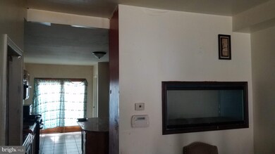 725 Glenwood Ave, Baltimore, MD 21212 - photo 7