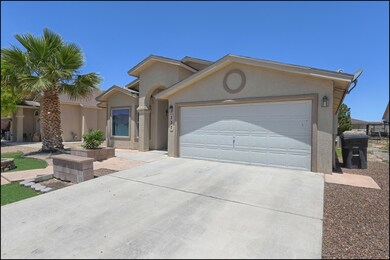 737 Desert Ash Dr, Horizon City, TX 79928 - photo 3