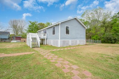 1840 County Road 192, Alvin, TX 77511 - photo 3