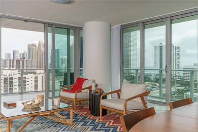 Parque Towers at St. Tropez unit 4-1101, Sunny Isles Beach, FL 33160 - photo 6