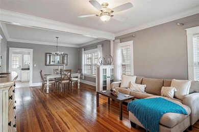 1220 13th St N, Saint Petersburg, FL 33705 - photo 5