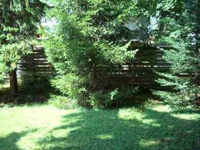 412 Charles St, Schenectady, NY 12302 - photo 5