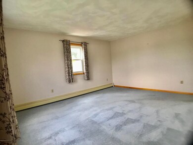 90 W Swallow St, Olyphant, PA 18447 - photo 5