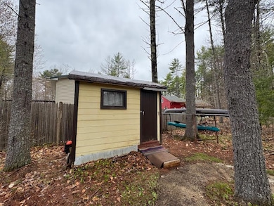 91 Gore Outhouse