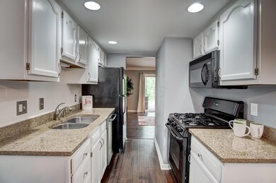 White Kitchen!