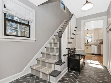 77 Wade St, Newton Highlands, MA 02461 - photo 3