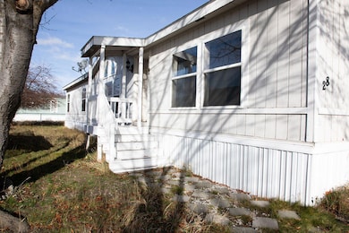 4751 Bellm Dr unit 28, Klamath Falls, OR 97603 - photo 2