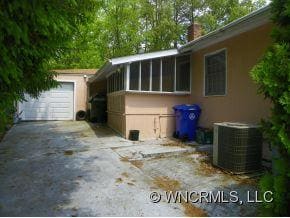 523 Caribou Rd, Asheville, NC 28803 - photo 4