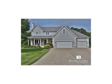 4 Car Garage!  3rd car is tandem.  1200 Sq Feet in