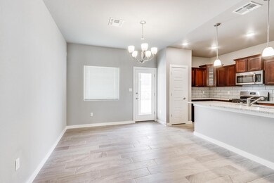 13909 Flora Vista Ave, Horizon City, TX 79928 - photo 5