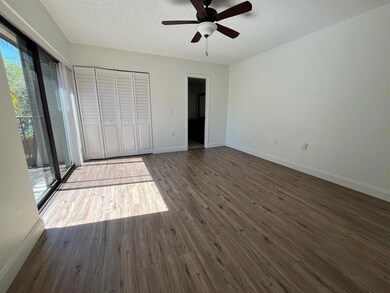 5650 SE Windsong Ln unit 412, Stuart, FL 34997 - photo 6