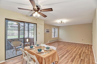 166 Cross Slope Ct unit B, Manalapan, NJ 07726 - photo 5