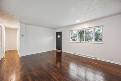 3-web-or-mls-947-byron-ave