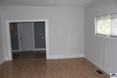 2121 Elm St, Terre Haute, IN 47807 - photo 4