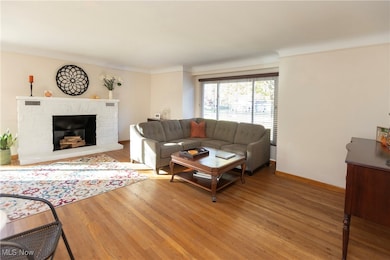 4553 Porter Rd, North Olmsted, OH 44070 - photo 4