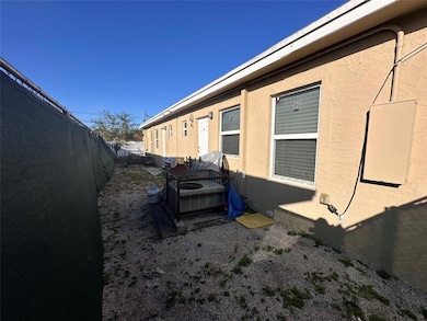 728 SW 6th St unit B, Dania, FL 33004 - photo 5