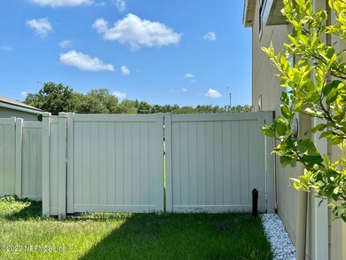 9118 Tapper Ct, Jacksonville, FL 32211 - photo 3