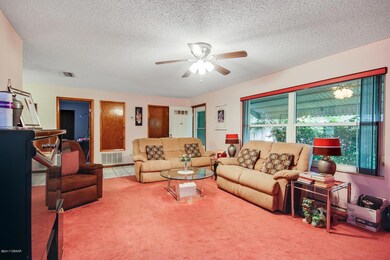 5_living_room