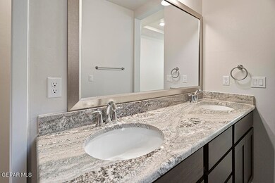 452 Helius Rd, Socorro, TX 79927 - photo 7