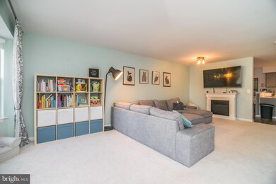 208 Mcdaniel Dr, Purcellville, VA 20132 - photo 5