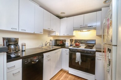 58 Monument Ave unit 1, Charlestown, MA 02129 - photo 3