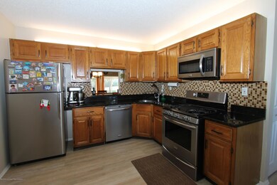 12 Sun Beau Ct unit 11A, Tinton Falls, NJ 07724 - photo 4