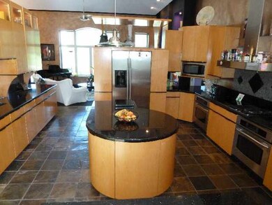 5620 W Martindale Ln, Peoria, IL 61615 - photo 6