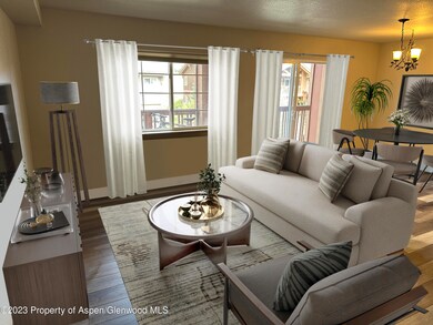 Living Virtual Staged