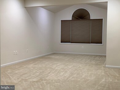 43276 Mitcham Square, Ashburn, VA 20148 - photo 4