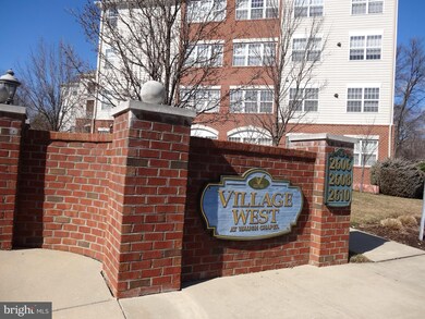 2610 Chapel Lake Dr unit 310, Gambrills, MD 21054 - photo 2