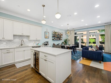 4834 N Damen Ave unit 2, Chicago, IL 60625 - photo 2