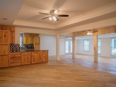 3937 Country Meadows Rd, Granbury, TX 76049 - photo 6