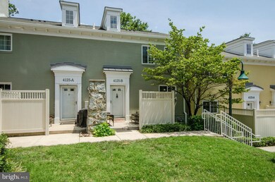 4125 S Four Mile Run Dr unit B, Arlington, VA 22204 - photo 4