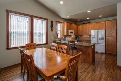 1469 Foxtail St, Lynden, WA 98264 - photo 3