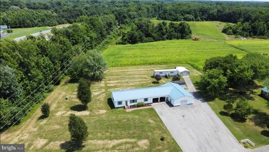 42831 Theresas Way, Hollywood, MD 20636 - photo 2