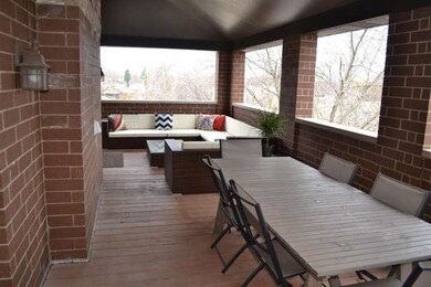 2921 W Glenlake Ave unit 4W, Chicago, IL 60659 - photo 7