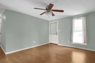 930 Breathitt Ave, Columbus, OH 43207 - photo 3