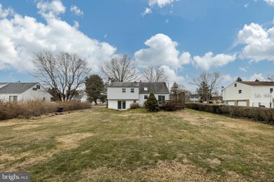 1370 Ellwanger Dr, Phoenixville, PA 19460 - photo 4