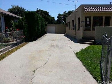 Huge Driveway!