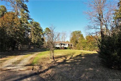 5576 Cypress Rd, Clover, SC 29710 - photo 4