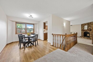 4114 Wedgewood Dr NE, Cedar Rapids, IA 52402 - photo 7