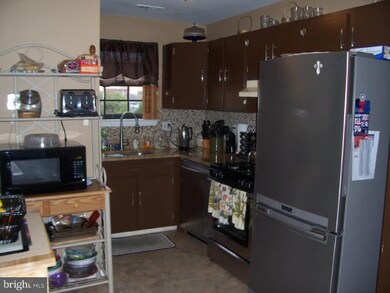 133 La Cascata, Clementon, NJ 08021 - photo 2